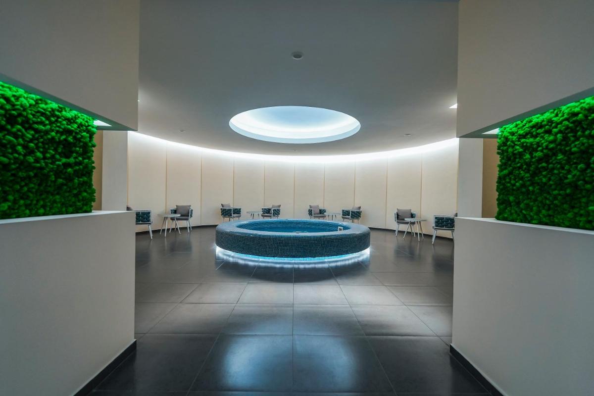 Messier 53 Hotel Yerevan