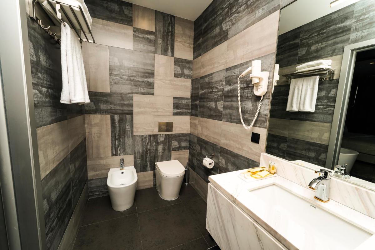 Messier 53 Hotel Yerevan