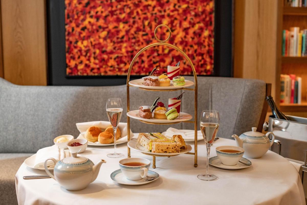 Middle Eight - Covent Garden - Preferred Hotels and Resorts