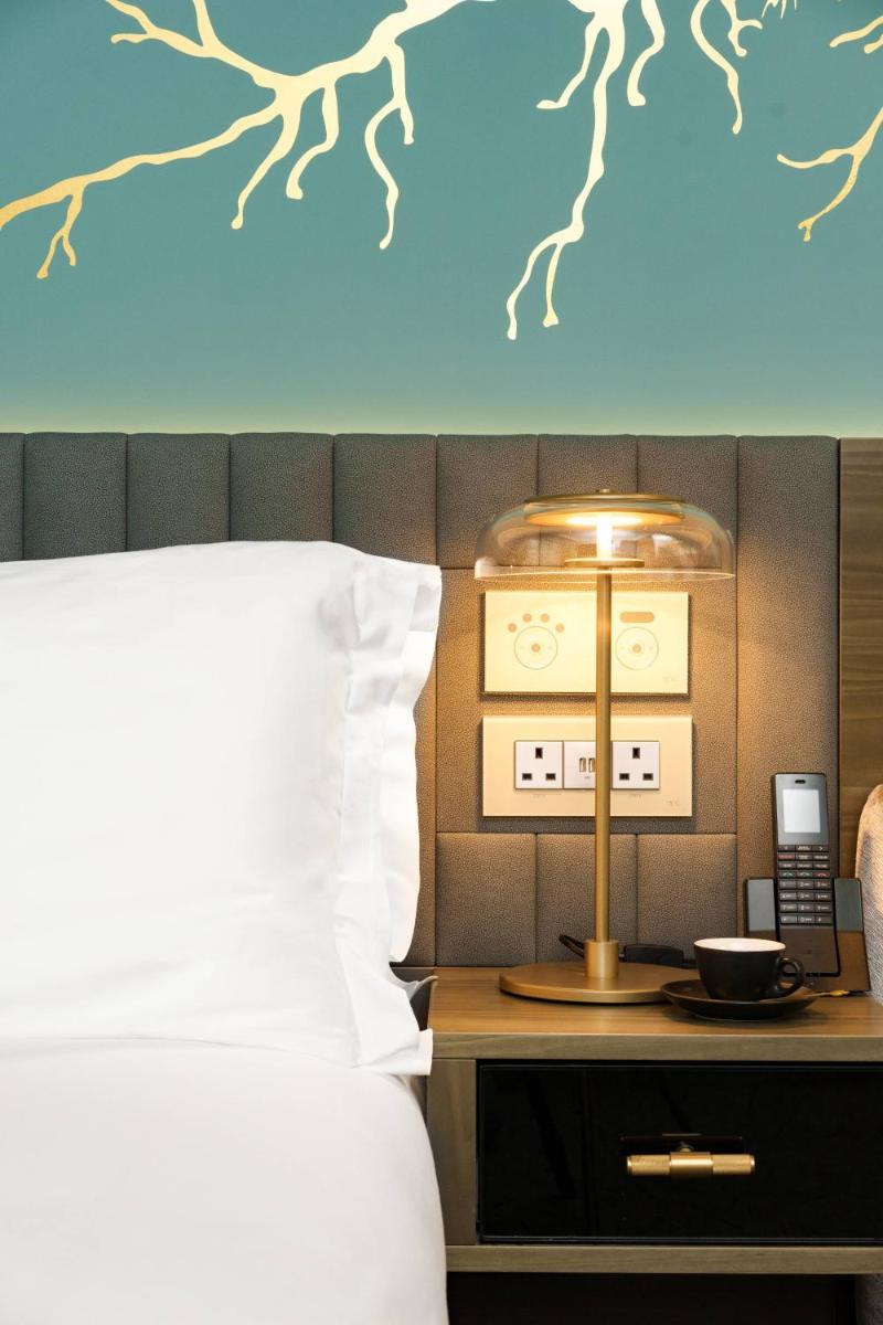 Middle Eight - Covent Garden - Preferred Hotels and Resorts