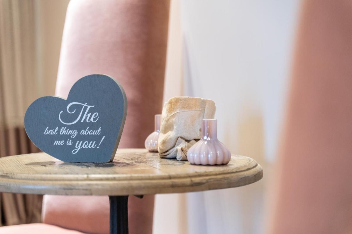 Mikelina Boutique Hotel