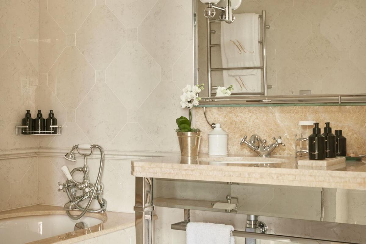 Milestone Hotel Kensington