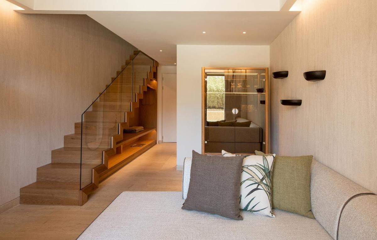 Mitsis Selection Rinela