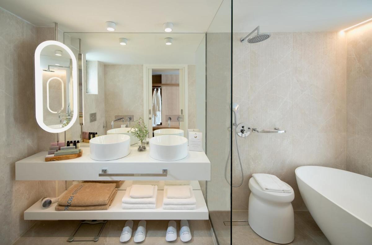 Mitsis Selection Rinela