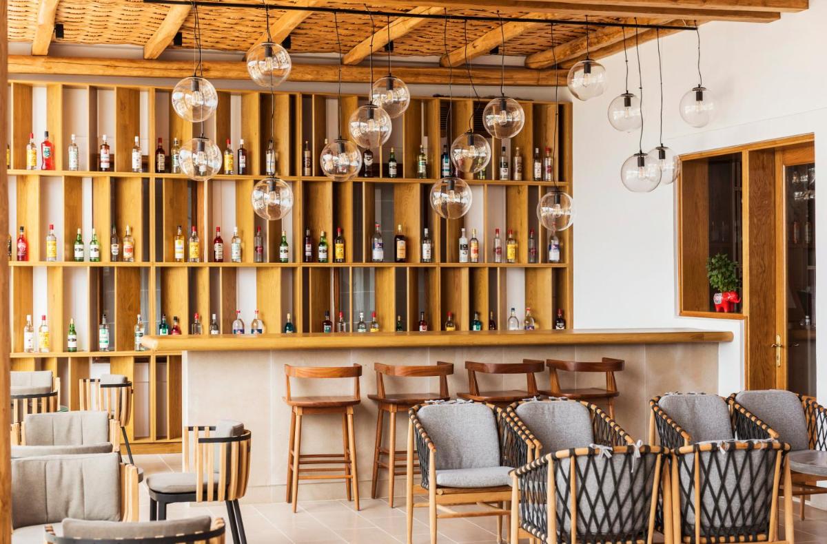 Mitsis Selection Rinela