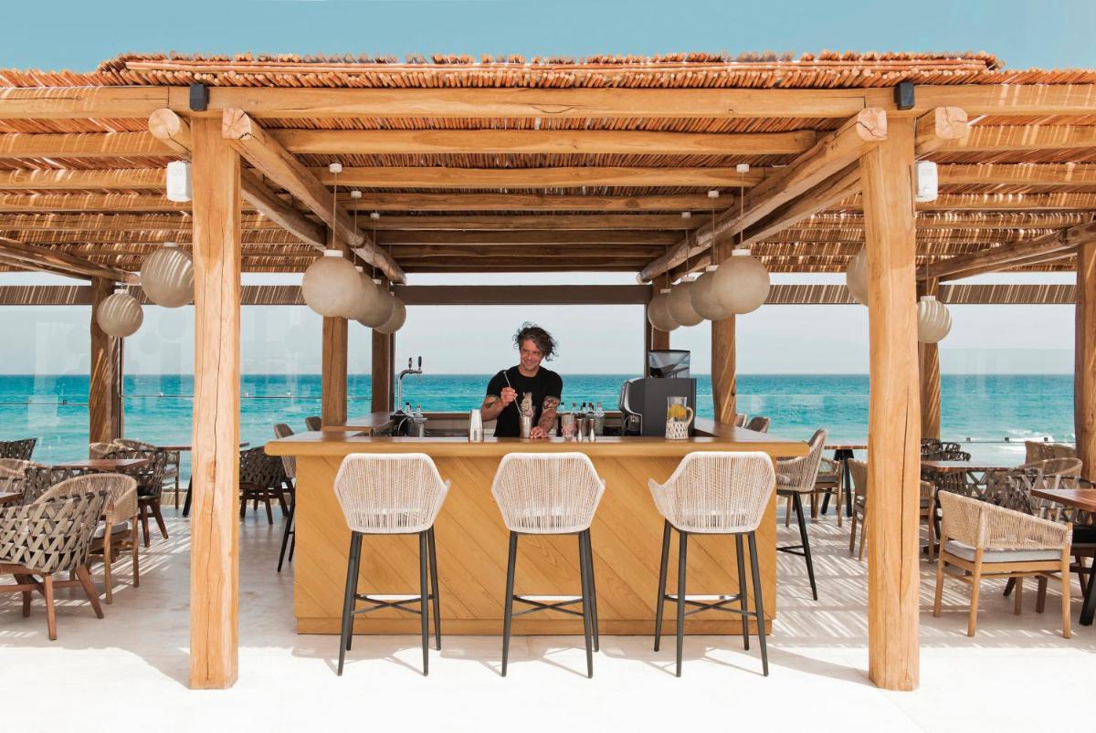 Mitsis Selection Rinela