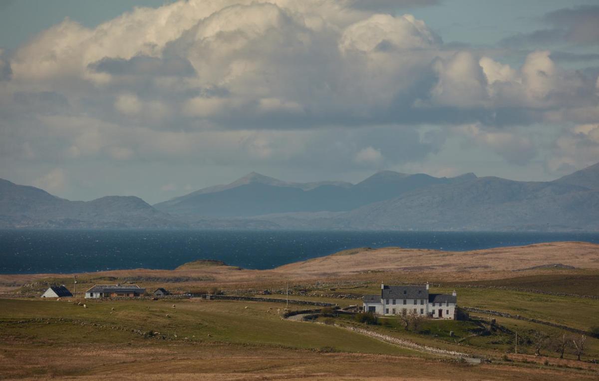 Monkstadt 1745 Restaurant with Rooms