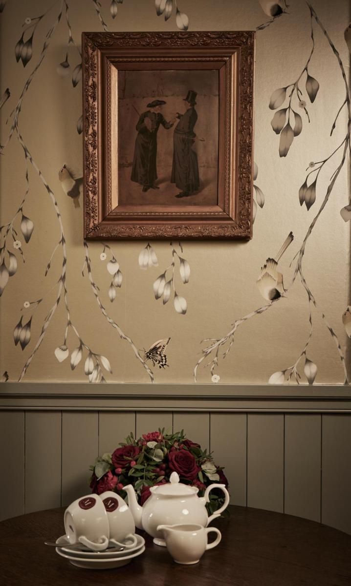 Monkstadt 1745 Restaurant with Rooms