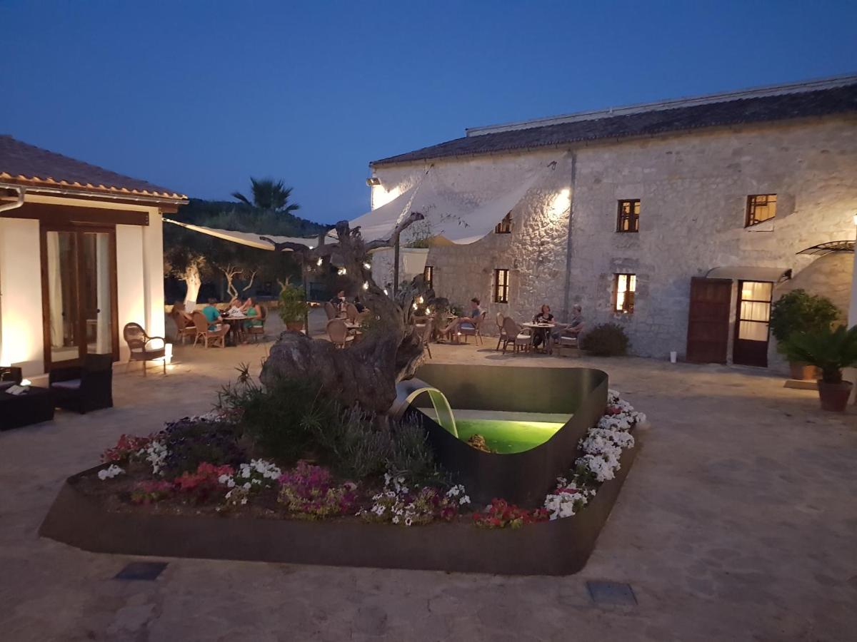 Monnaber Nou Finca Hotel & Spa