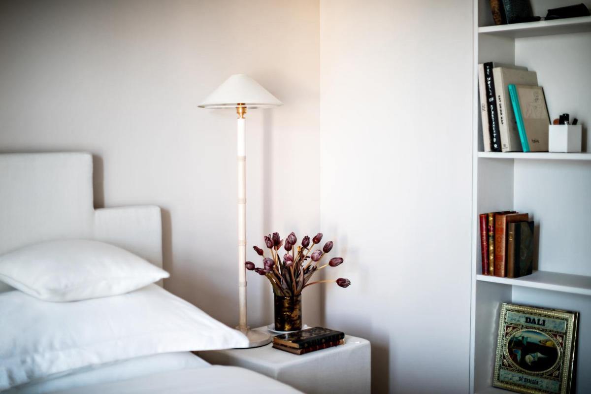 Monsieur George Hotel & Spa - Champs-Elysées