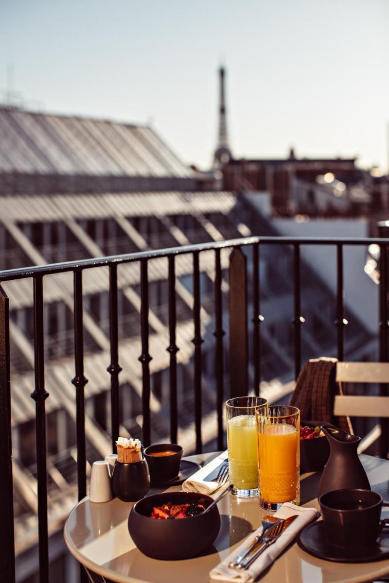 Monsieur George Hotel & Spa - Champs-Elysées