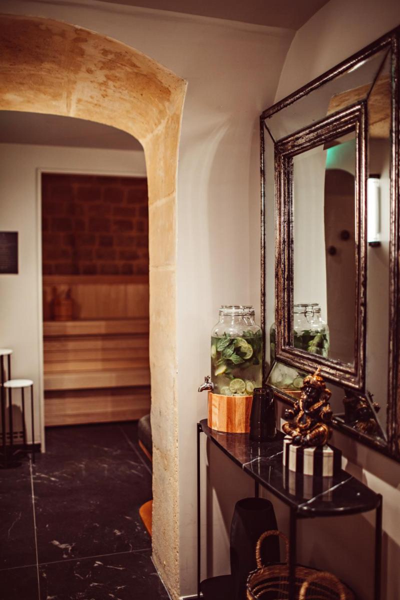 Monsieur George Hotel & Spa - Champs-Elysées