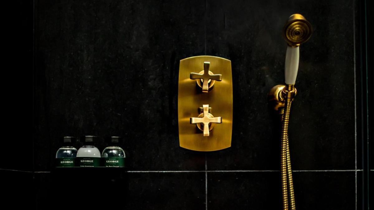 Monsieur George Hotel & Spa - Champs-Elysées