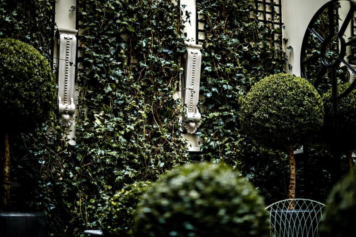 Monsieur George Hotel & Spa - Champs-Elysées