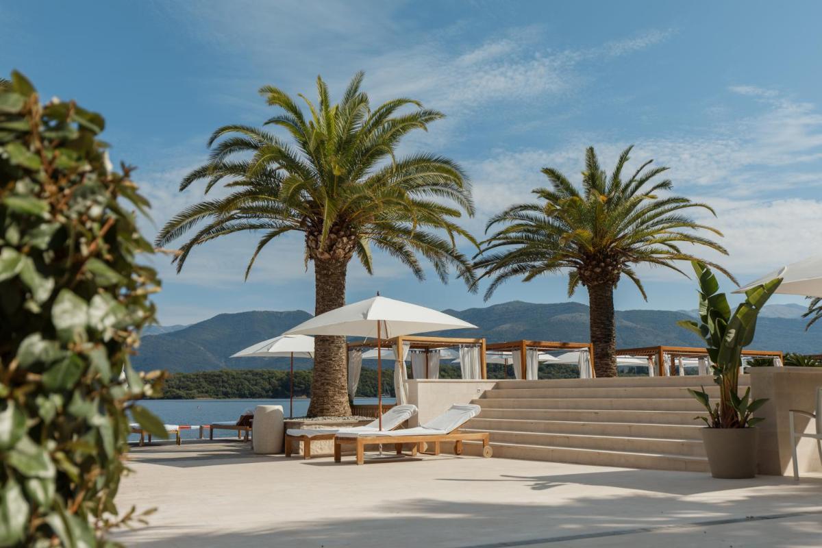 Monte Palm Beach