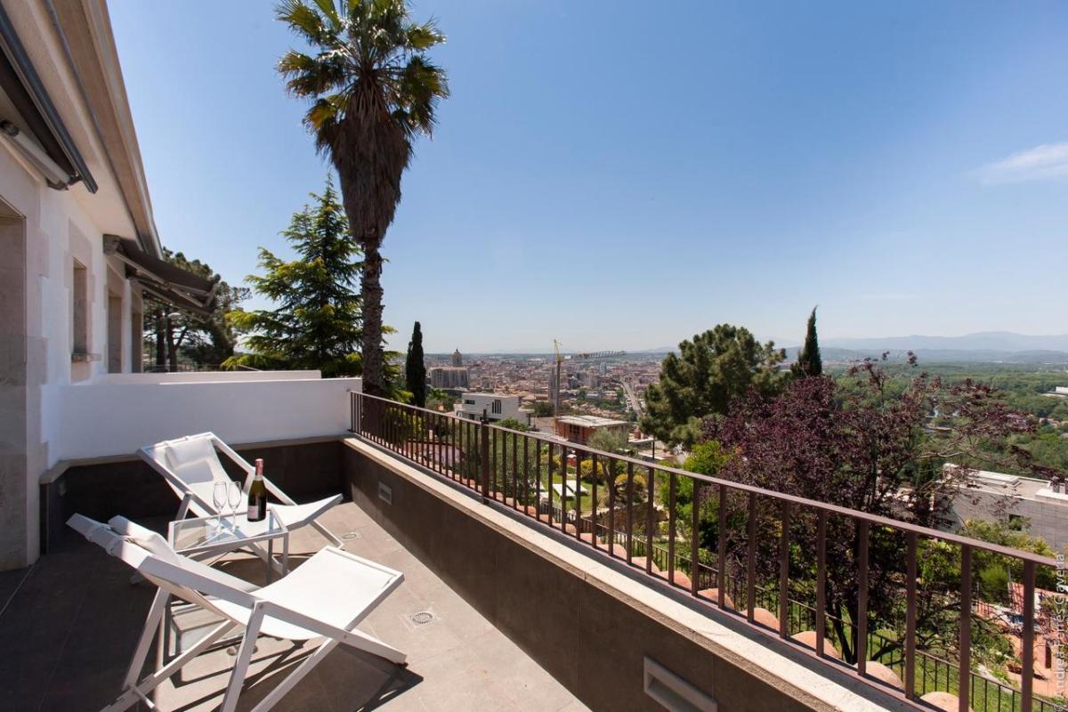 Villa Montjuic Girona