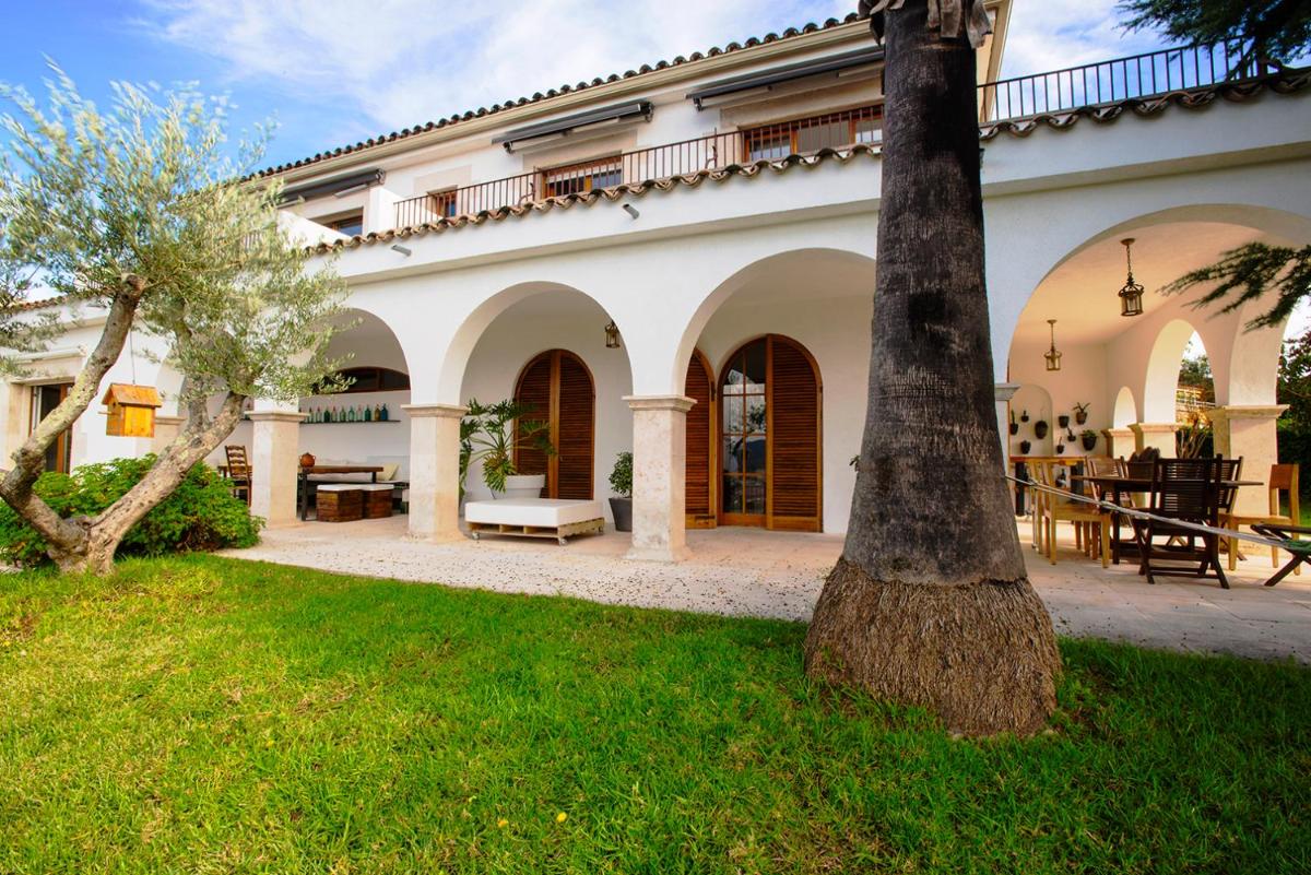 Villa Montjuic Girona