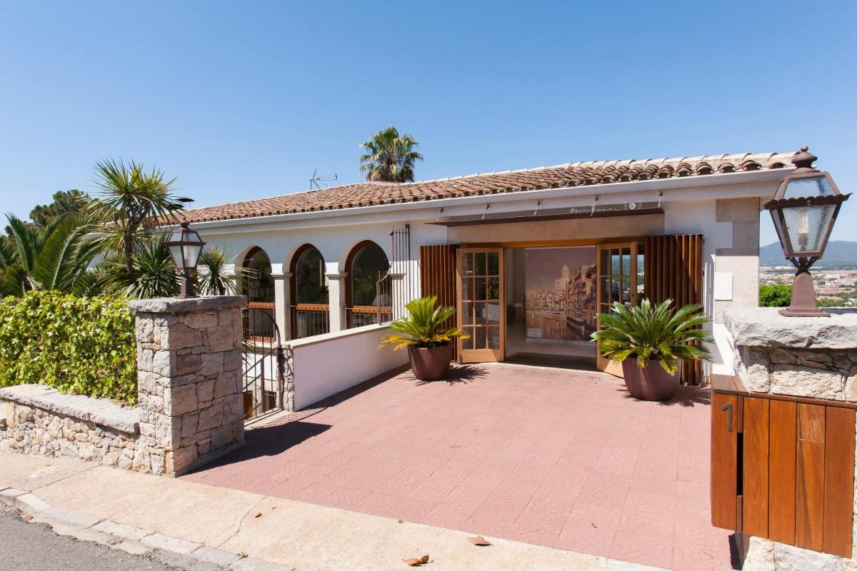 Villa Montjuic Girona