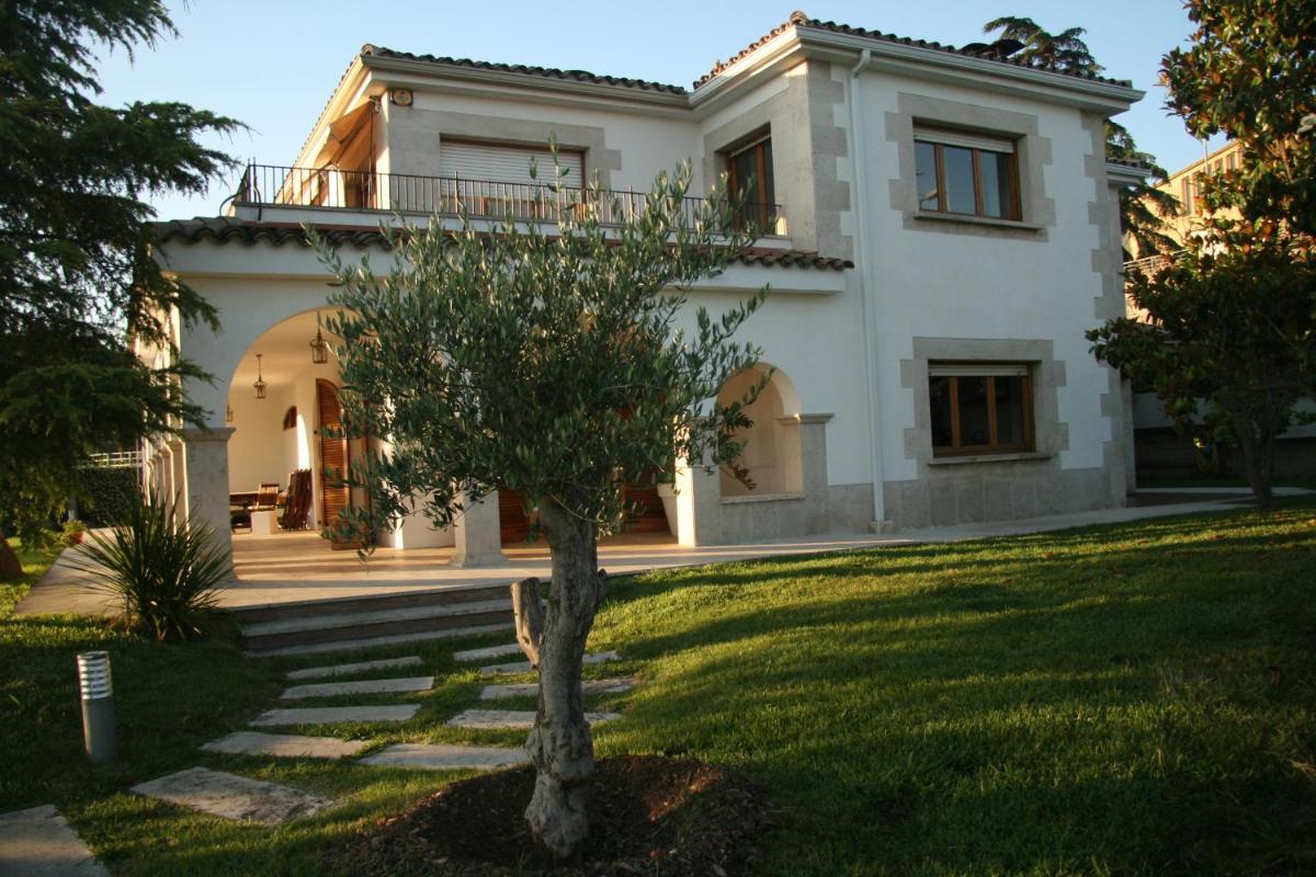 Villa Montjuic Girona
