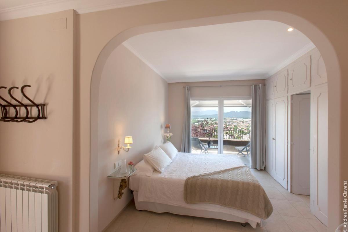 Villa Montjuic Girona