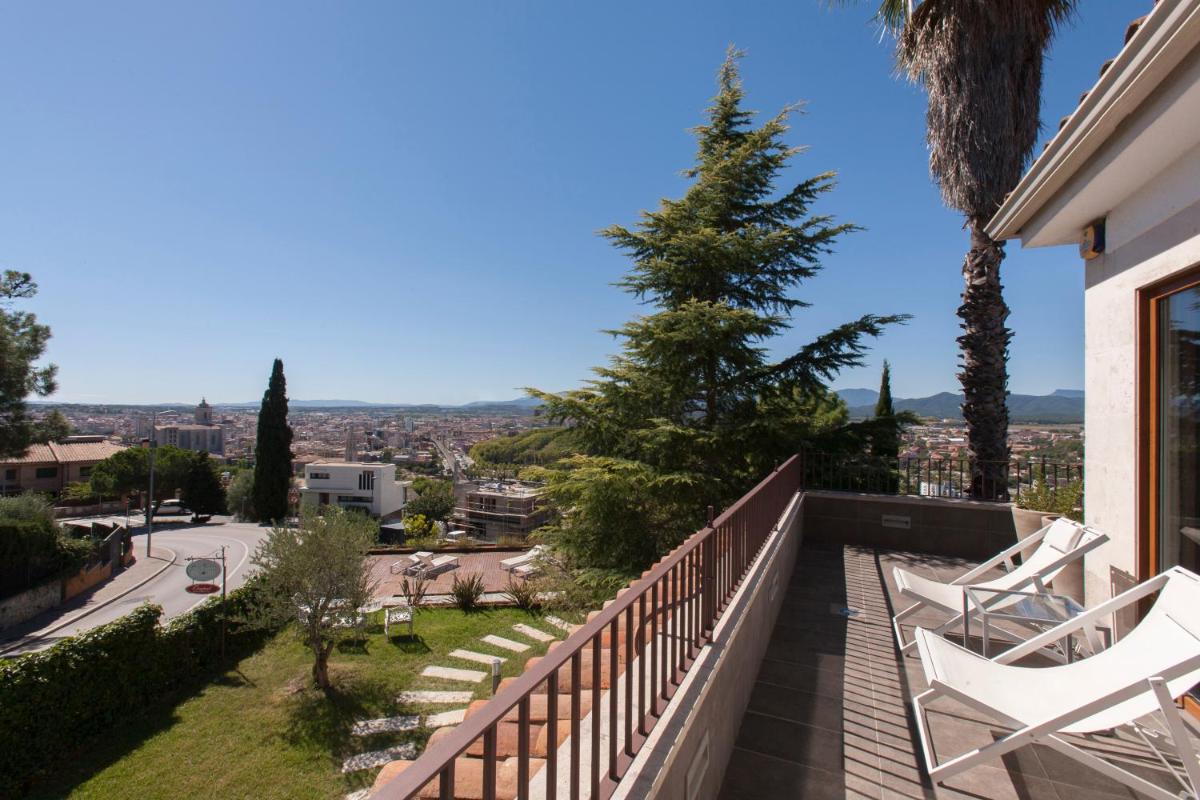 Villa Montjuic Girona
