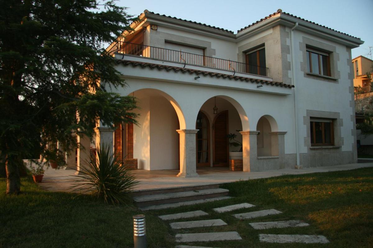 Villa Montjuic Girona