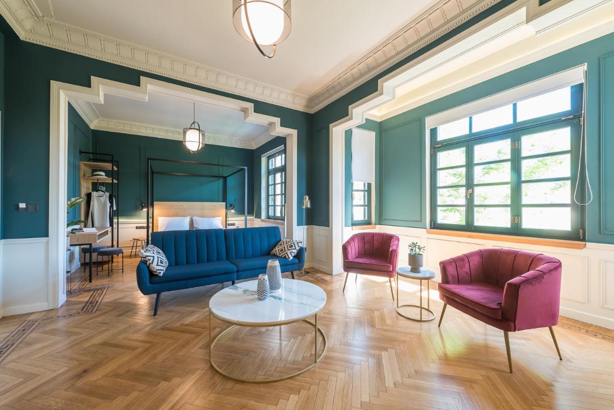 Moon And Stars Athens