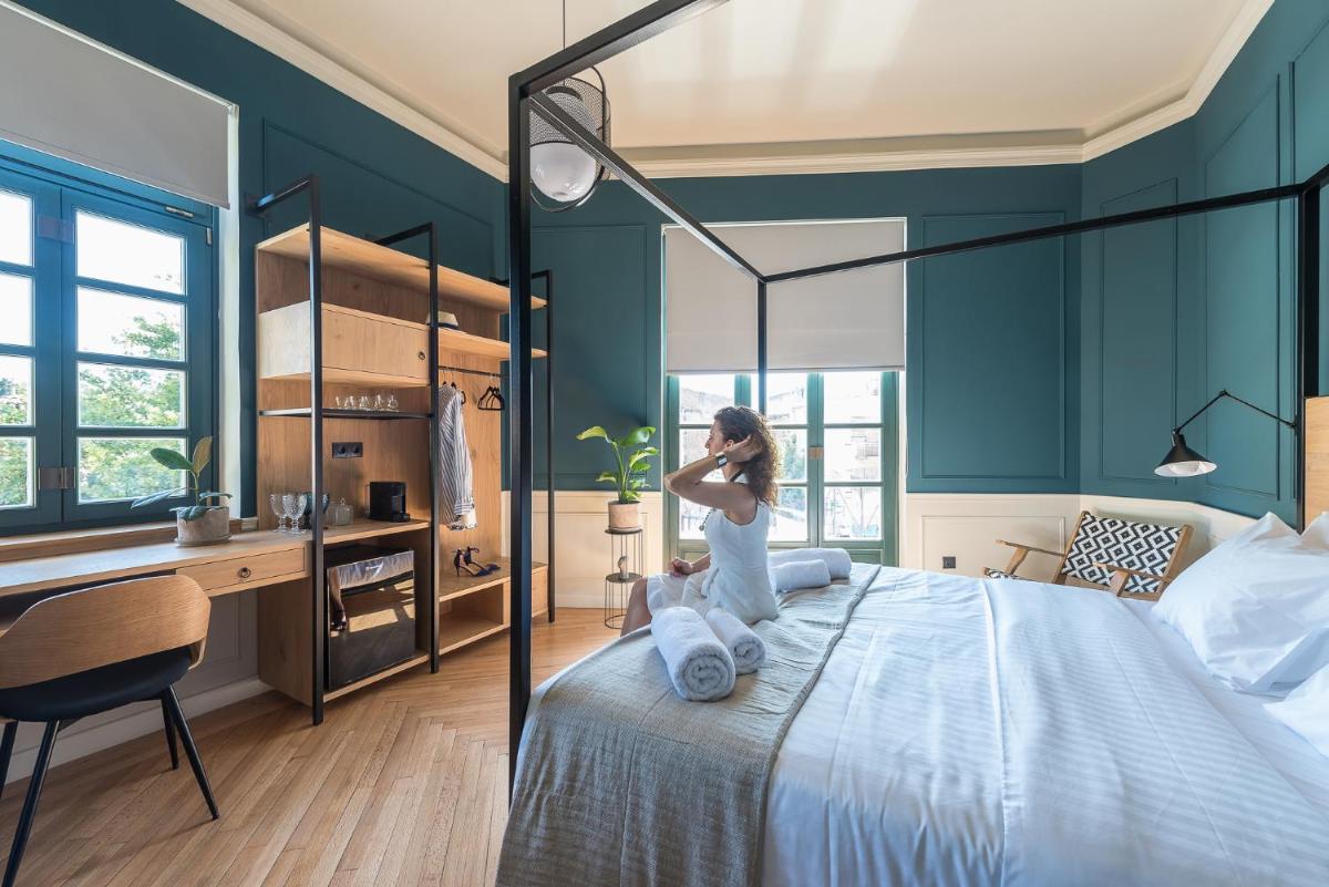 Moon And Stars Athens