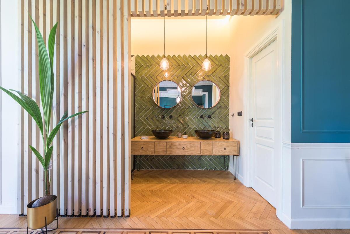 Moon And Stars Athens