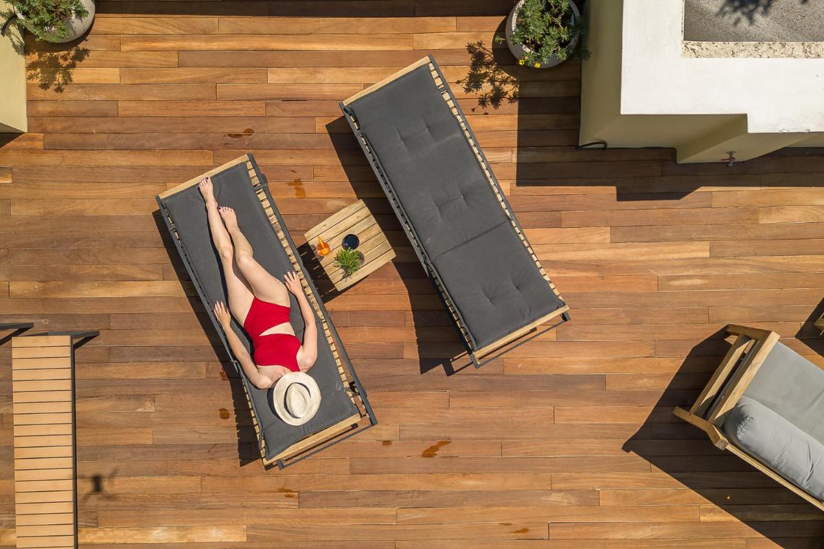 Moon And Stars Athens