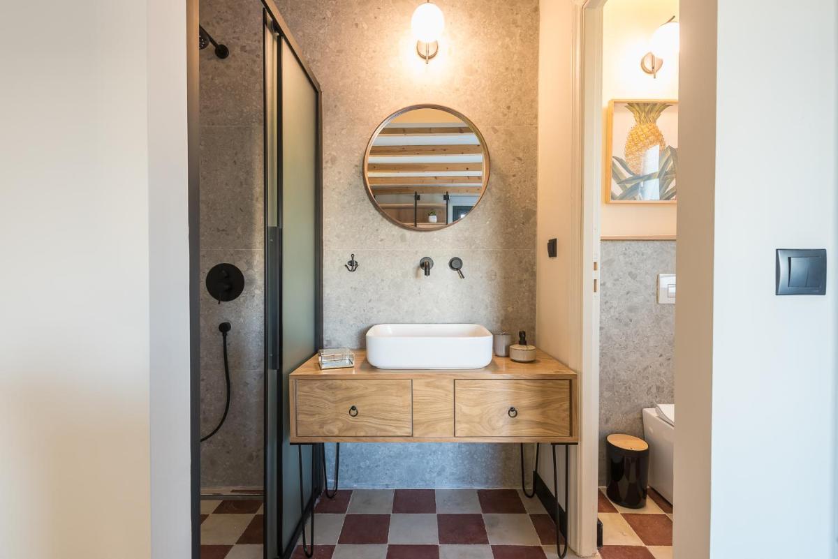 Moon And Stars Athens