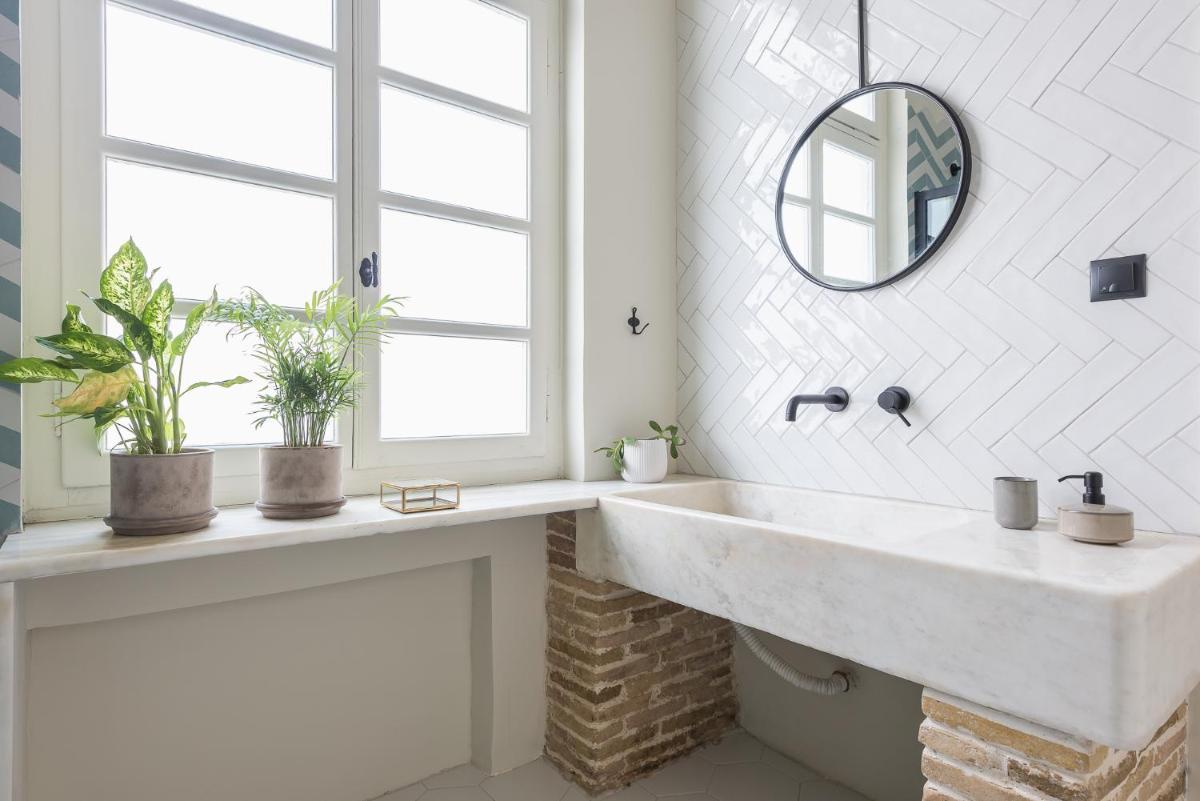 Moon And Stars Athens