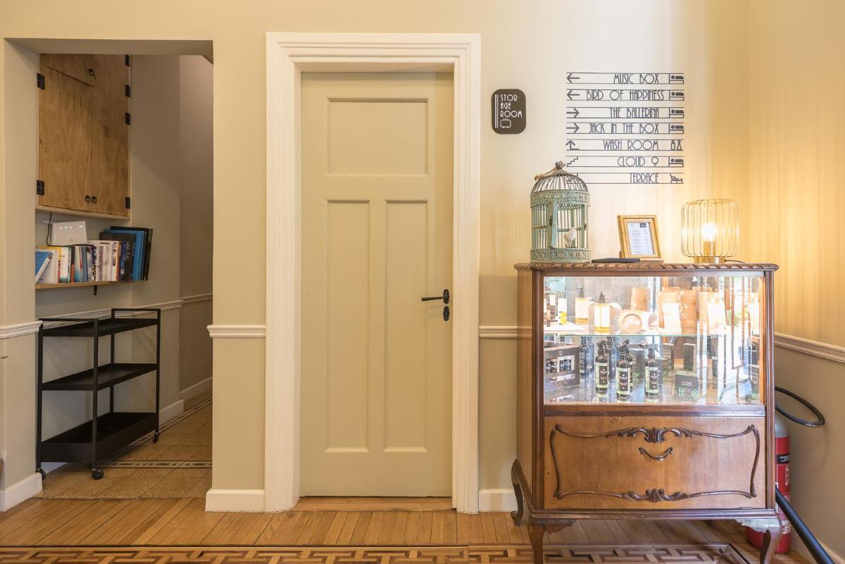 Moon And Stars Athens