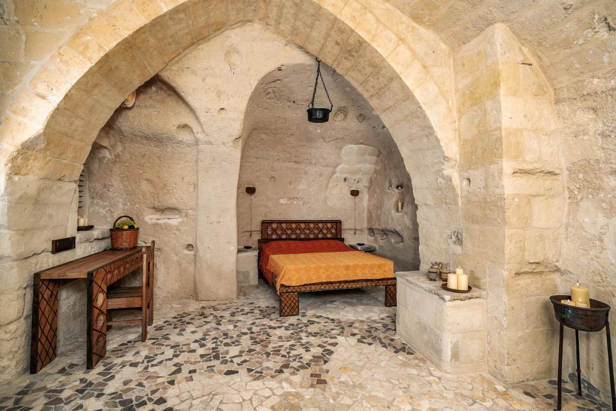 MOYSEION Matera - Real-life experience in the distant past