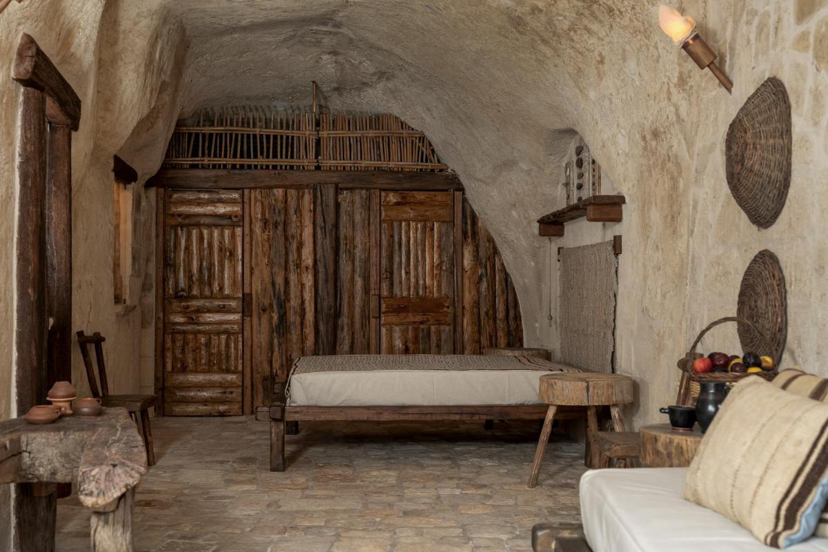 MOYSEION Matera - Real-life experience in the distant past