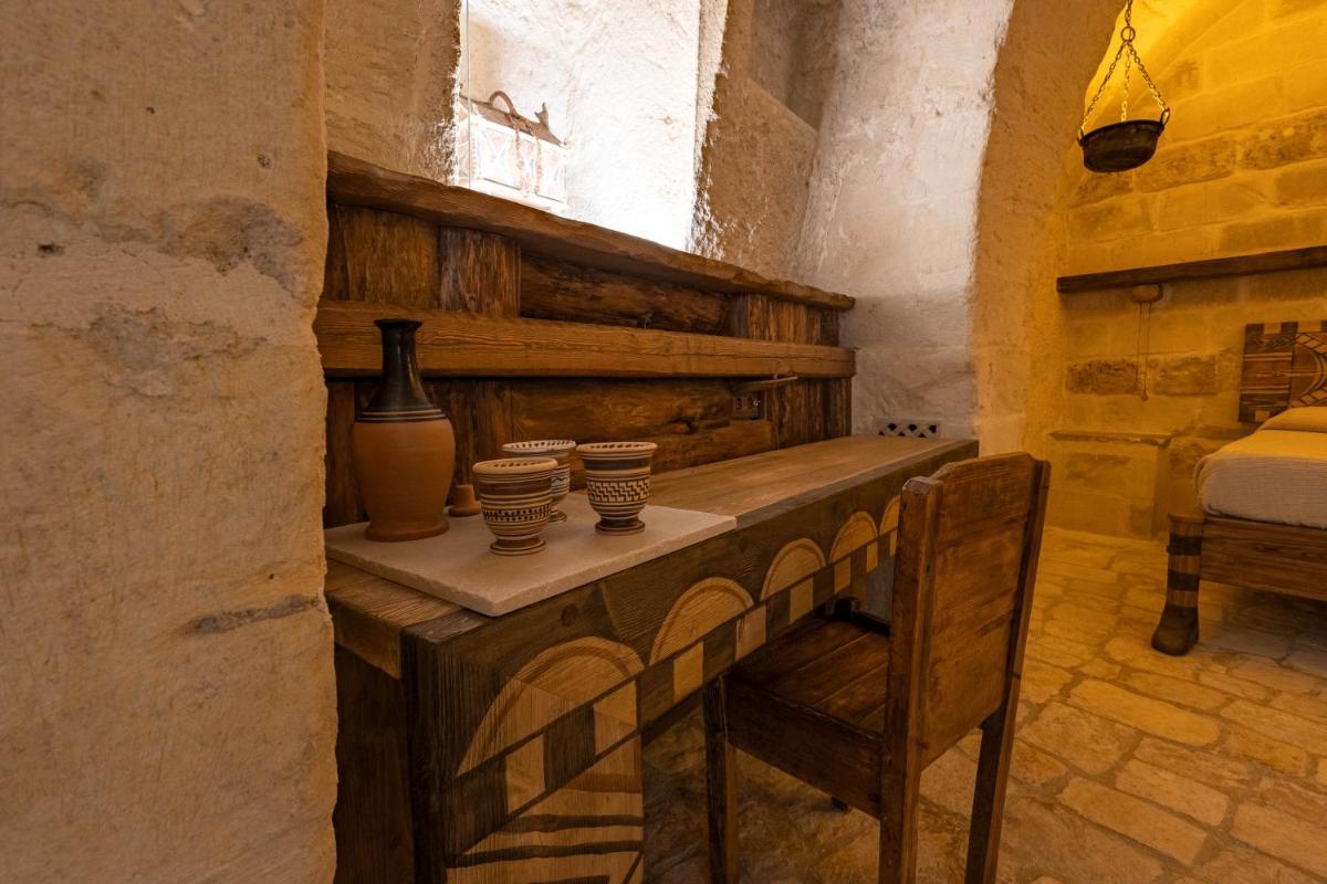 MOYSEION Matera - Real-life experience in the distant past