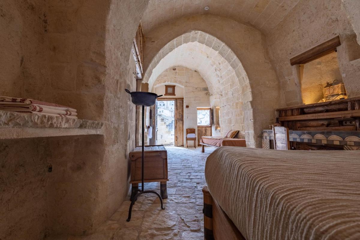 MOYSEION Matera - Real-life experience in the distant past