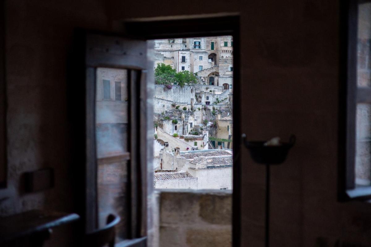 MOYSEION Matera - Real-life experience in the distant past