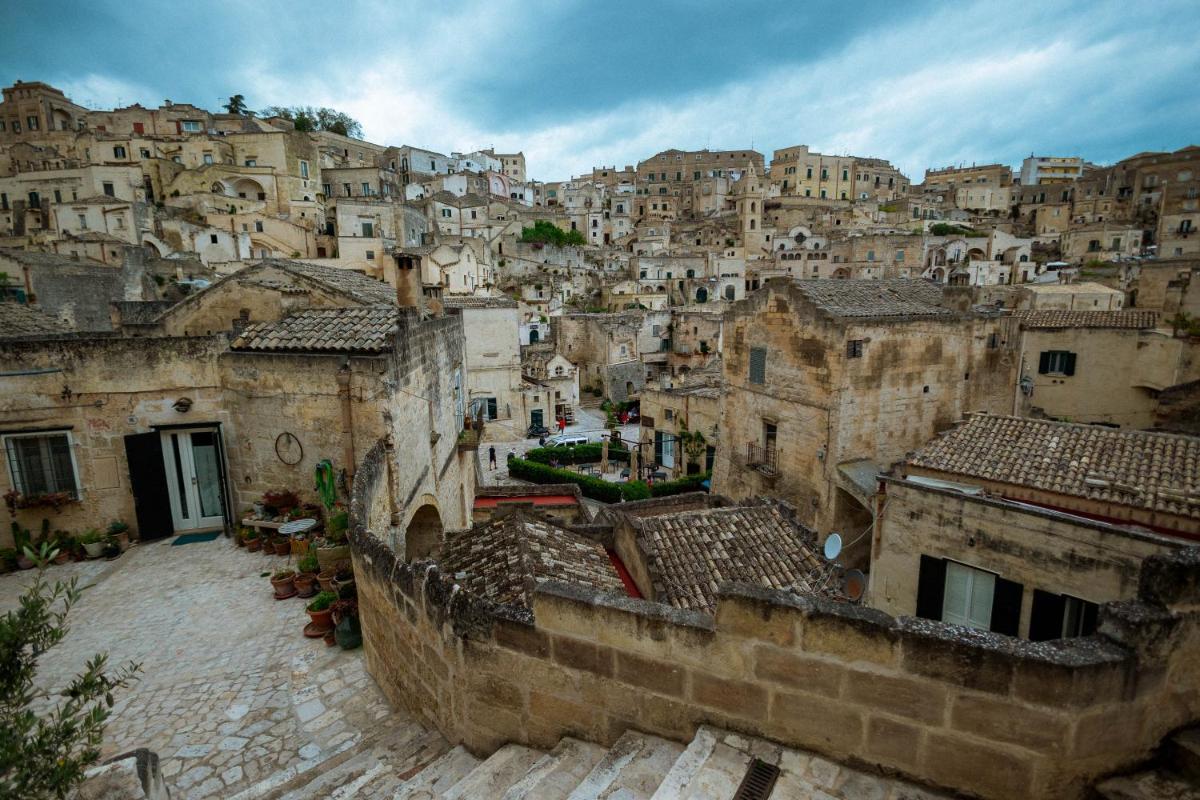 MOYSEION Matera - Real-life experience in the distant past