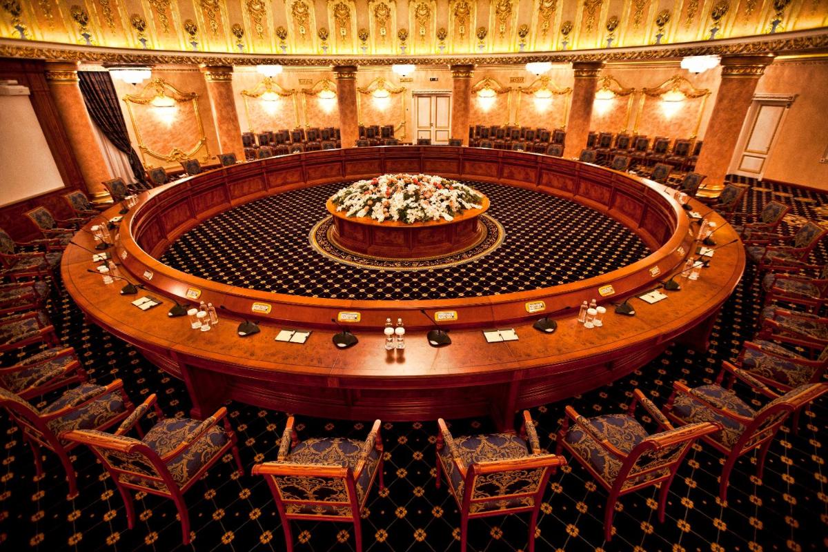 Multi Grand Pharaon Hotel