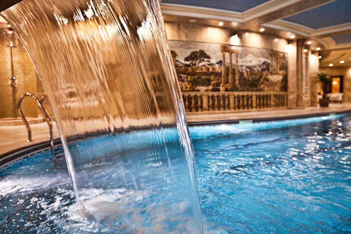 Multi Grand Pharaon Hotel