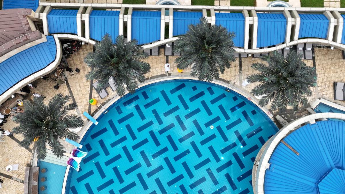 Multi Grand Pharaon Hotel