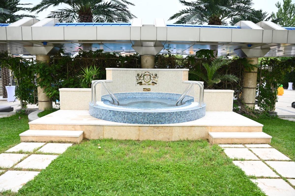 Multi Grand Pharaon Hotel