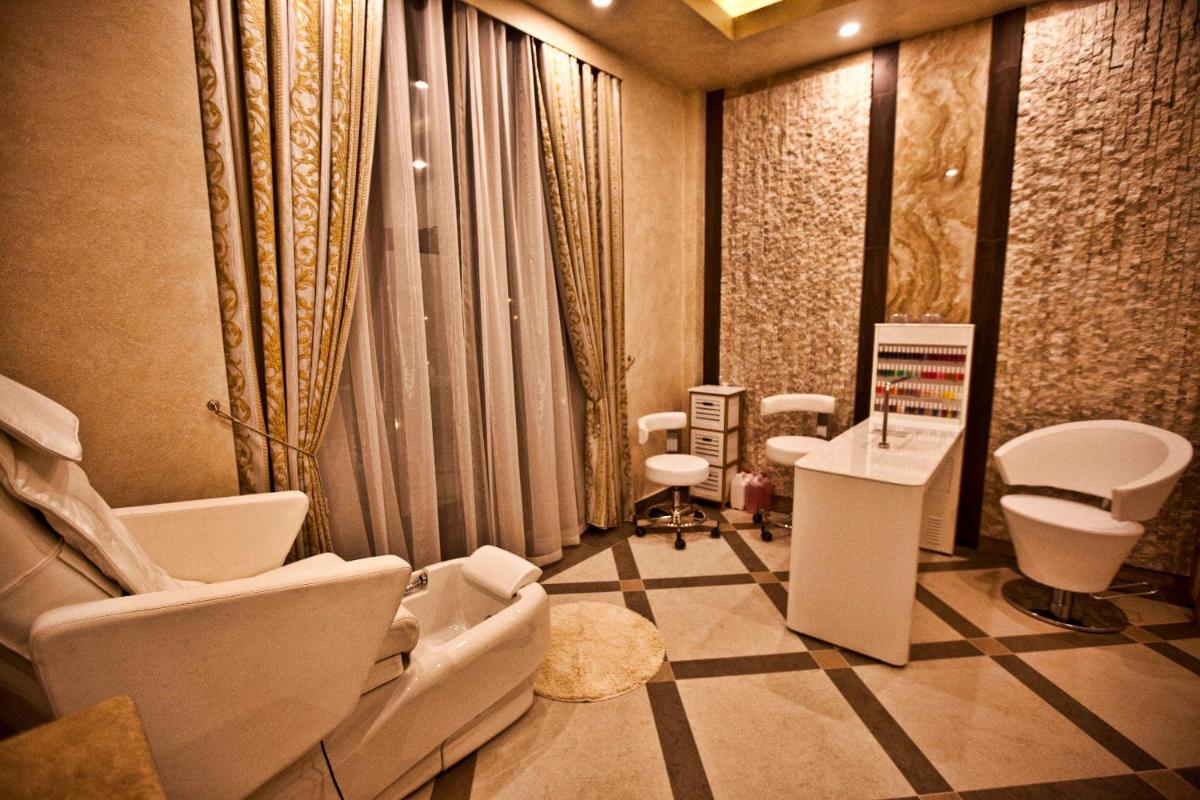 Multi Grand Pharaon Hotel