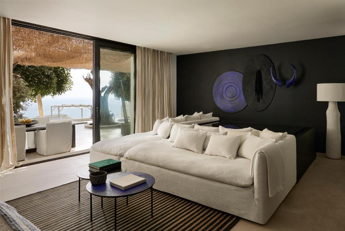 Myconian Panoptis Escape, a member of Small Luxury Hotels of the World