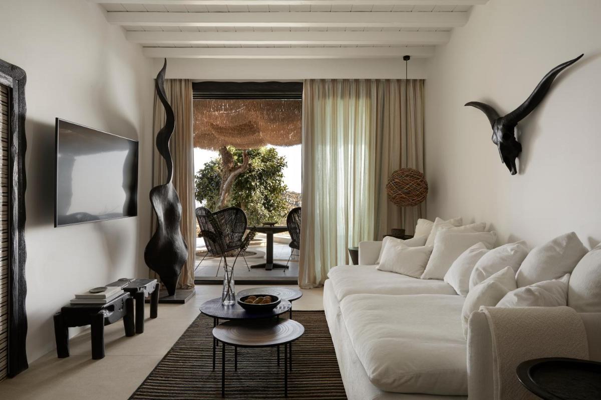 Myconian Panoptis Escape, a member of Small Luxury Hotels of the World