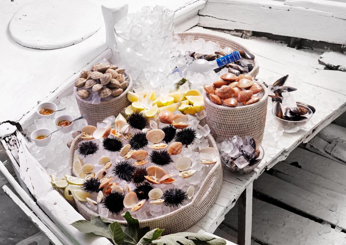 Mykonos Bay Resort & Villas