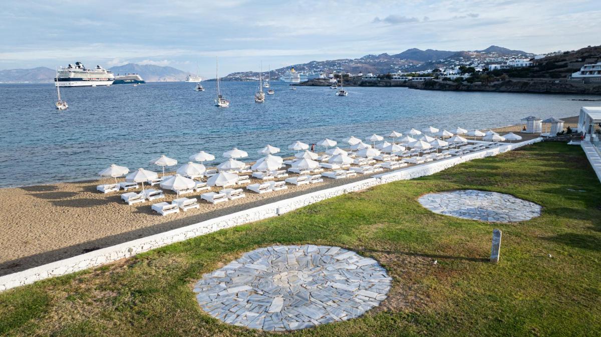 Mykonos Bay Resort & Villas