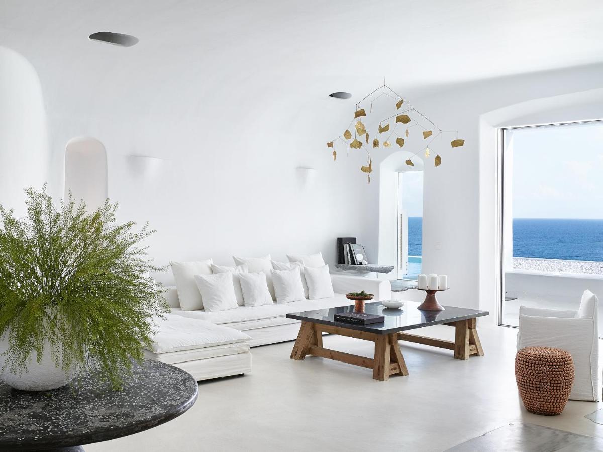 Mykonos Blu, A Grecotel Resort to Live