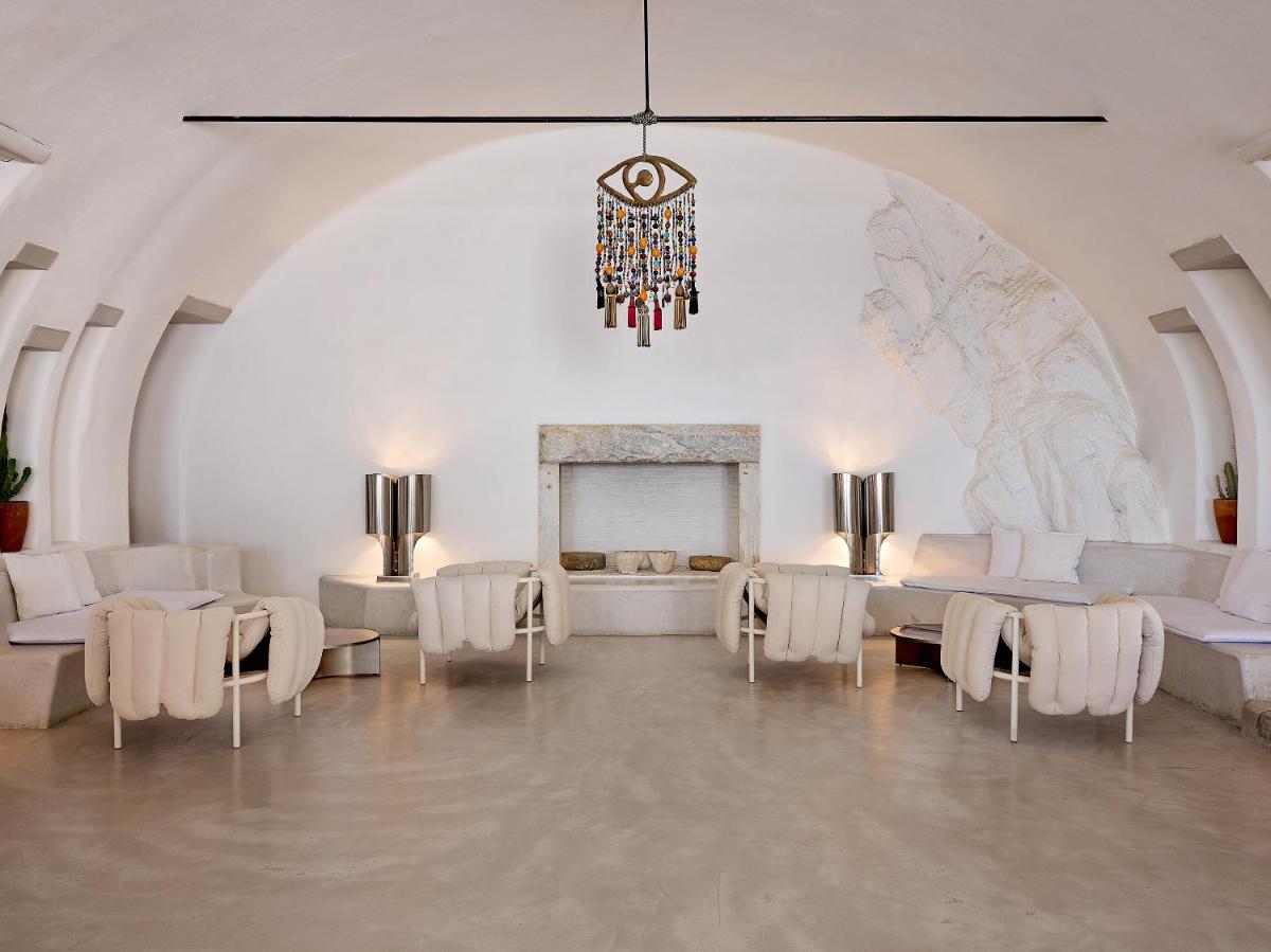 Mykonos Blu, A Grecotel Resort to Live